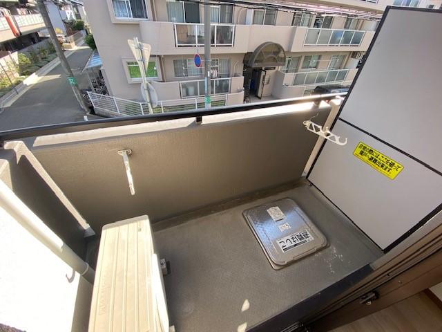 バルコニー　バルコニー付きです