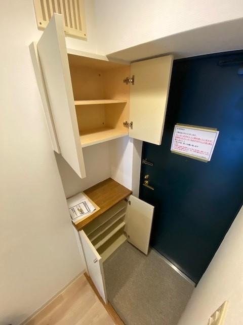 玄関　明るい玄関です