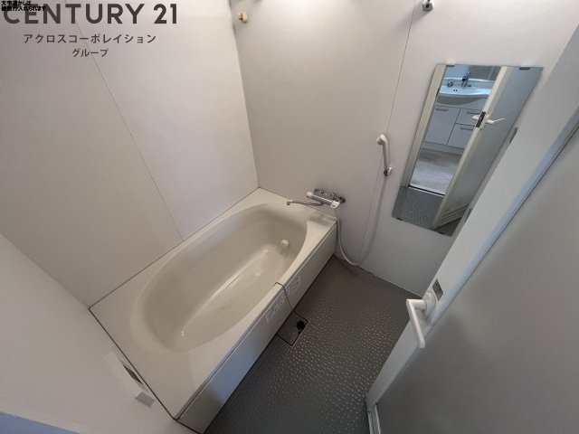 バス・シャワールーム　バストイレ別でおすすめです☆