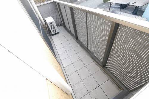 バルコニー　バルコニー