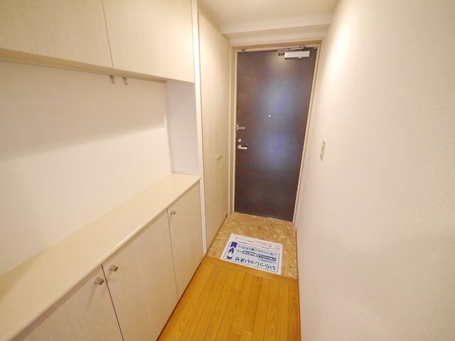 玄関　同シリーズ