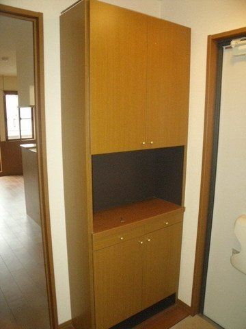 玄関　シューズボックス付きの玄関です