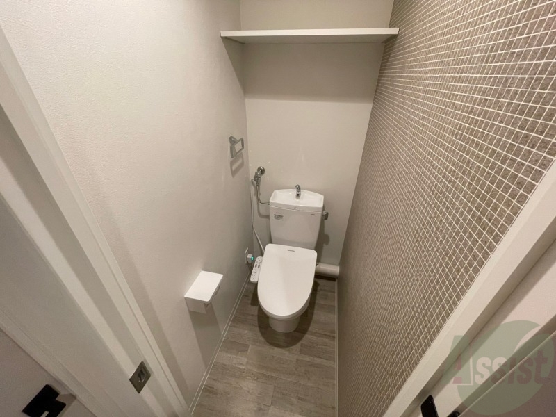 トイレ　ウォシュレット機能がついたトイレ。安心して使用できますね。