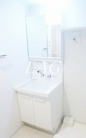 洗面設備　独立洗面台です。