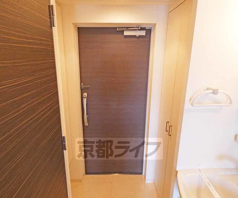 玄関　玄関です。