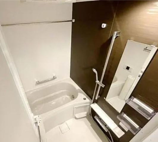 バス・シャワールーム　写真は同タイプ住居です。