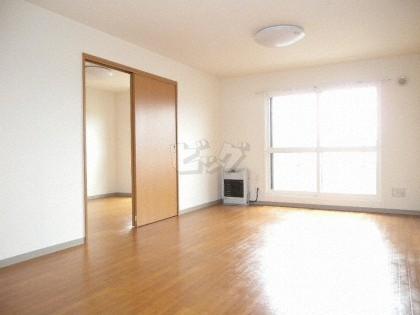 眺望　窓が大きく明るいお部屋です♪