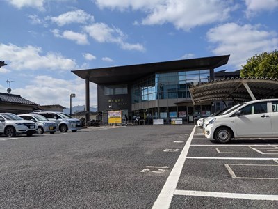 銀行　（株）鹿児島銀行／谷山支店（銀行）まで492m