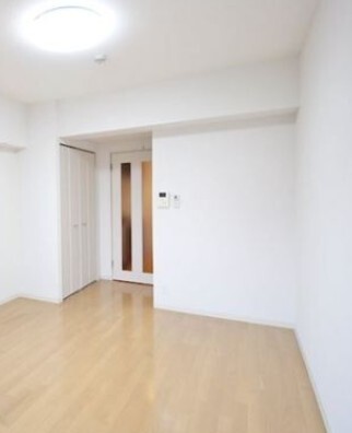 居室・リビング　※別部屋参考写真