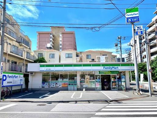 コンビニ　ファミリーマート 亀戸中之橋店（コンビニ）まで977m