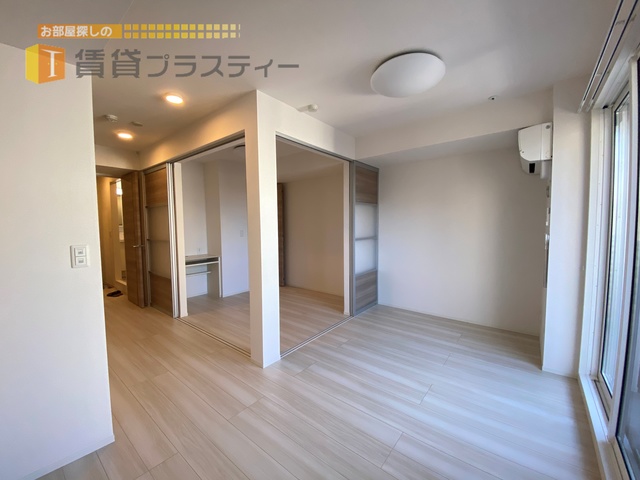 居室・リビング　扉で分けても分けなくても使い方色々なお部屋