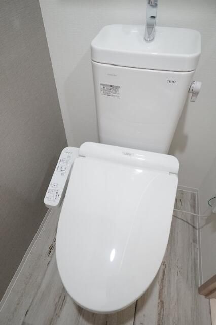 トイレ　ゆったりとした空間のトイレです