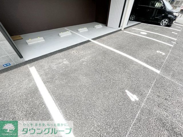 駐車場　敷地内駐車場（要確認）