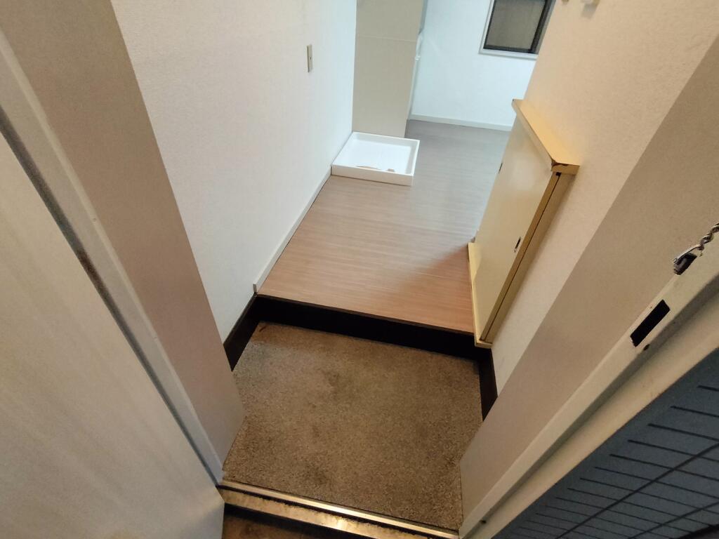 錦町ビルの玄関写真
