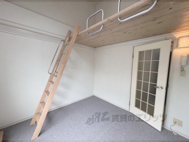 居室・リビング　洋室