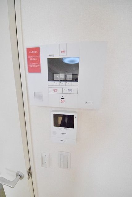 セキュリティ　TVドアホンです