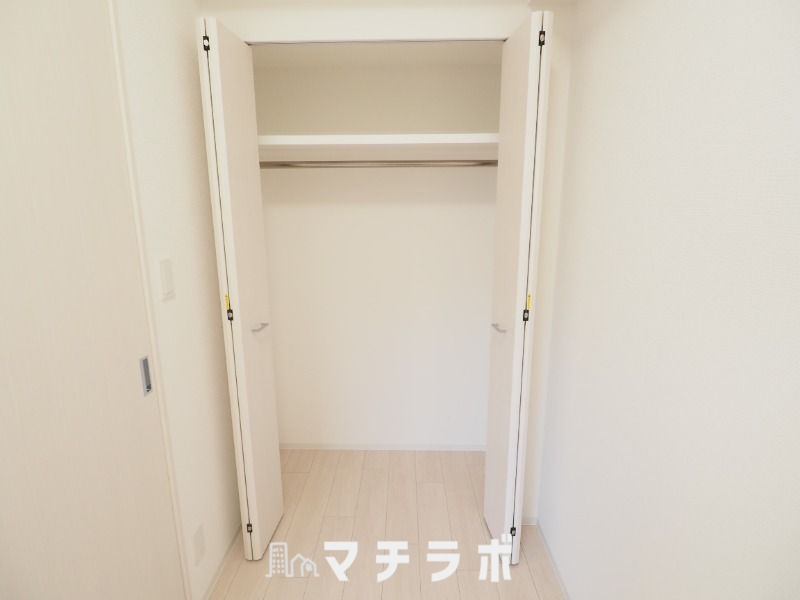 【名古屋市西区花の木のマンションの収納】