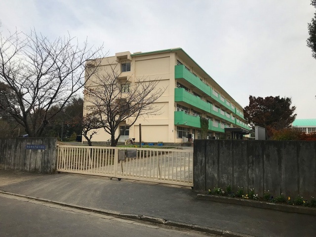 【戸頭第一住宅分譲賃貸の小学校】