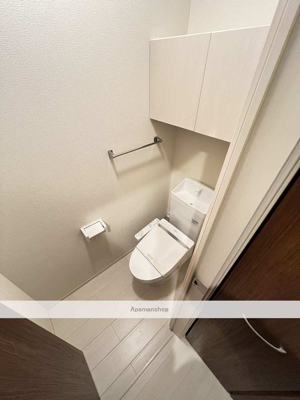 トイレ　※同物件、別部屋になります。