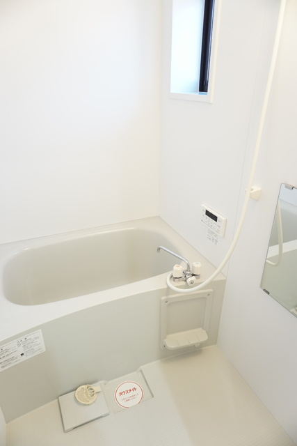 バス・シャワールーム　追焚付きのバスルーム