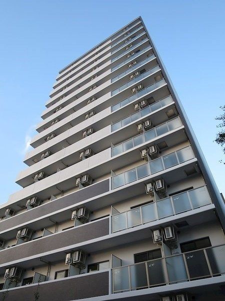 八王子市明神町のマンションの建物外観