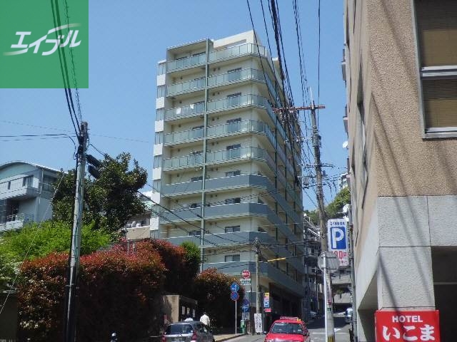 さくら坂マンション参番館の建物外観