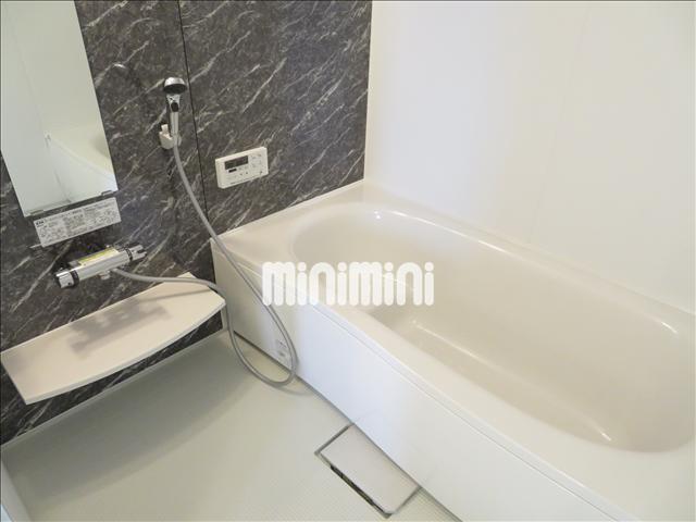 バス・シャワールーム　一坪タイプのバスルーム