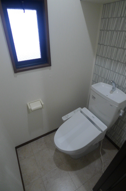 トイレ　写真は同タイプ201