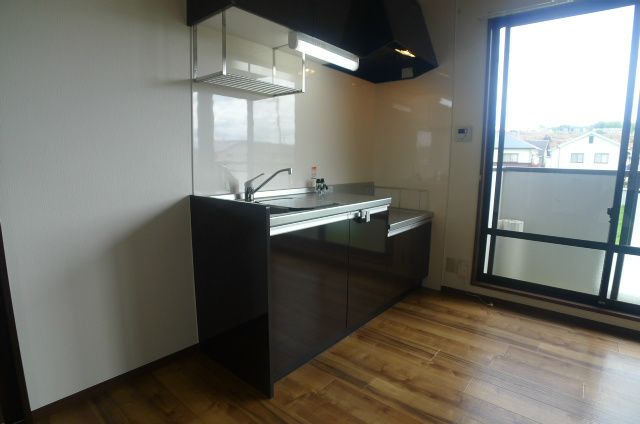 キッチン　写真は同タイプ201
