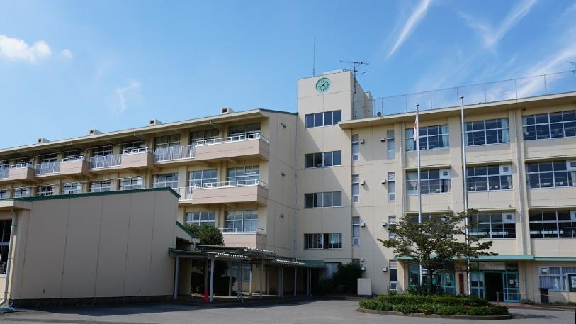 中学校　取手市立　取手第一中学校（中学校）まで1918m