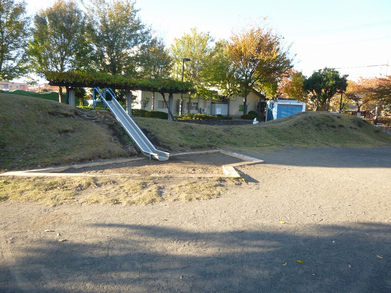 公園　本郷公園（公園）まで902m