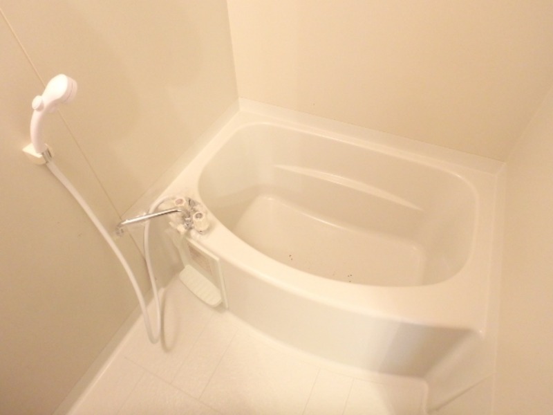 バス・シャワールーム　図面と現状に相違がある場合には現状を優先