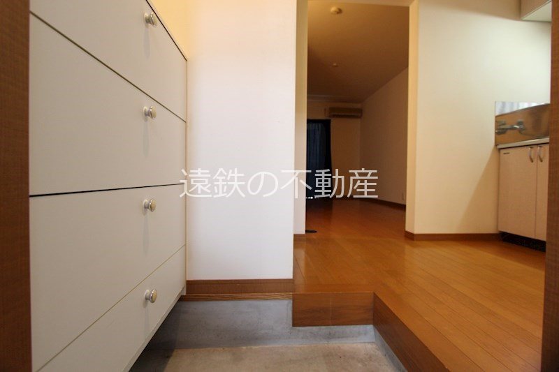 玄関　※実際と異なる場合は現況優先です