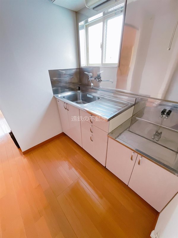 キッチン　※実際と異なる場合は現況優先です