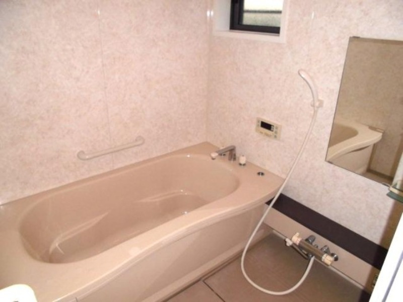 バス・シャワールーム　図面と現状に相違がある場合には現状を優先