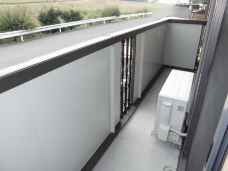 バルコニー　図面と現状に相違がある場合には現状を優先