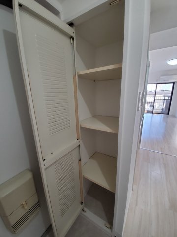 収納　シューズボックス