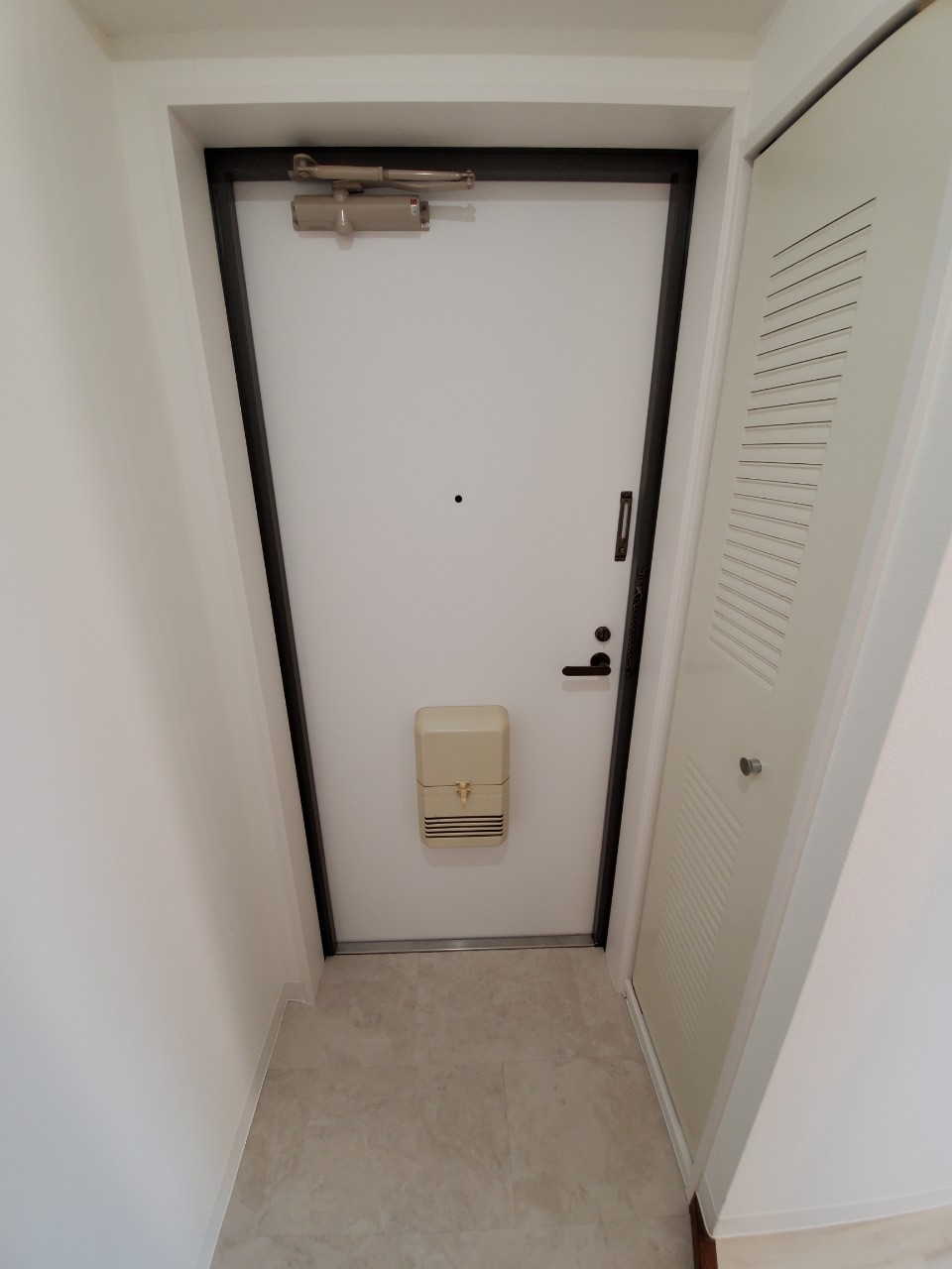 玄関　玄関スペース