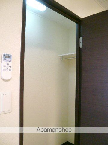 レオネクストルーエ キフネの内装写真