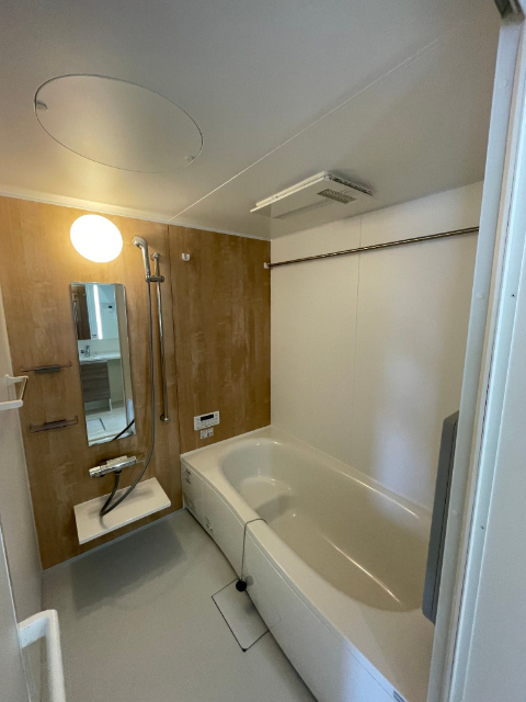 バス・シャワールーム