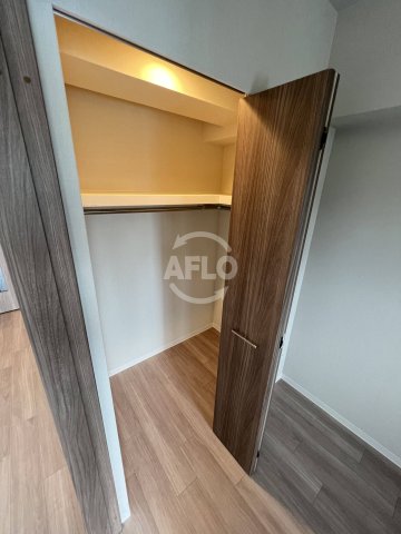 収納　ミラージュパレス難波グランツ　ウォークインクローゼット