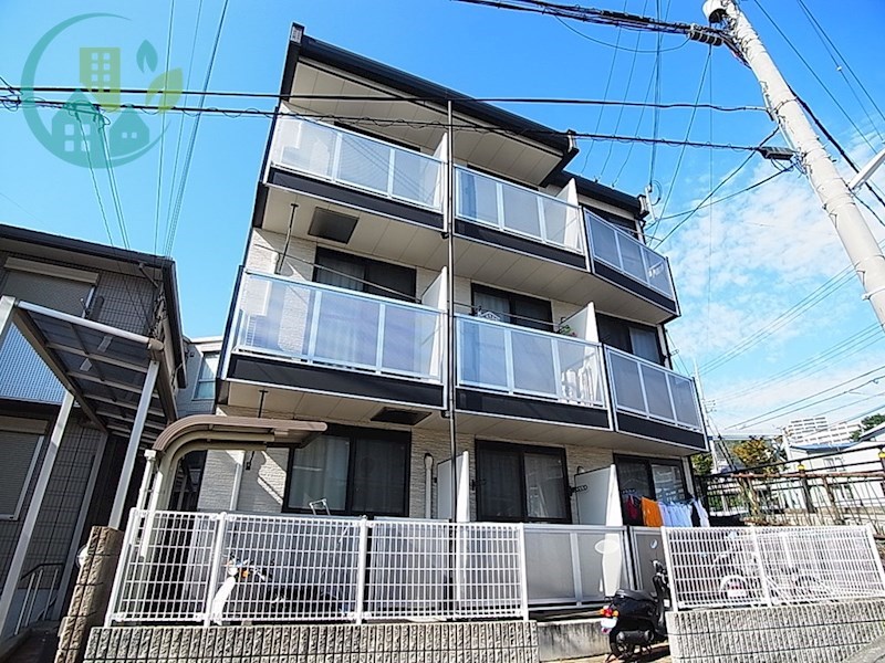 建物外観　レオパレスルーエ六甲（家具・家電付、仲介手数料不要）