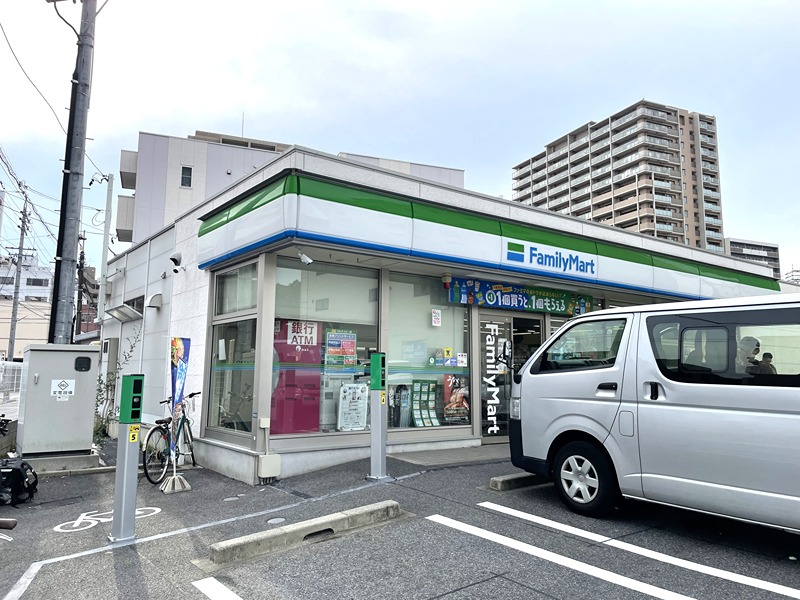 コンビニ　ファミリーマート 松原二丁目店（コンビニ）まで91m