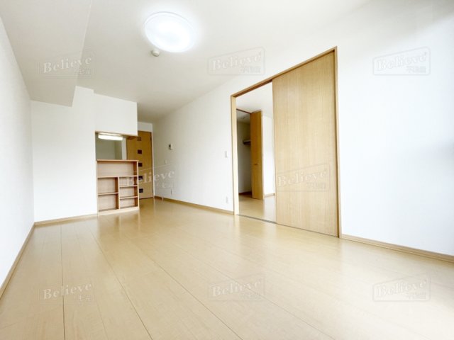 居室・リビング　広いリビング☆