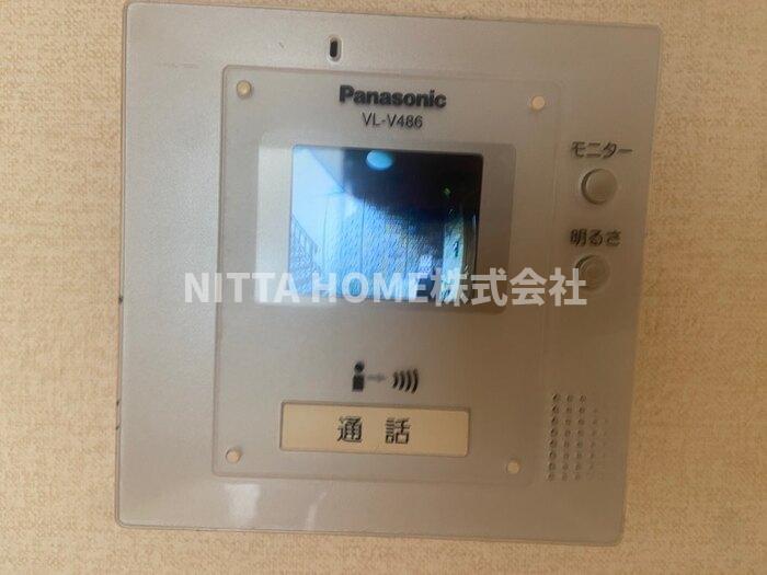 セキュリティ　女性の方にも安心のＴＶインターホン付き◇