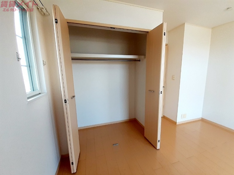 収納　別部屋参考写真です。