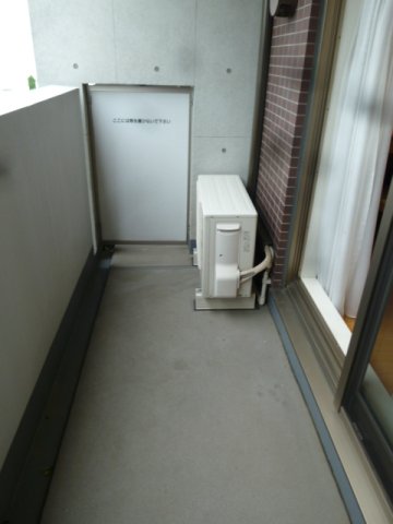 バルコニー　バルコニー