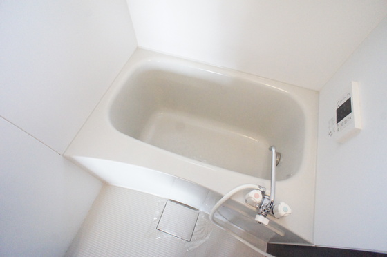 バス・シャワールーム　一坪風呂