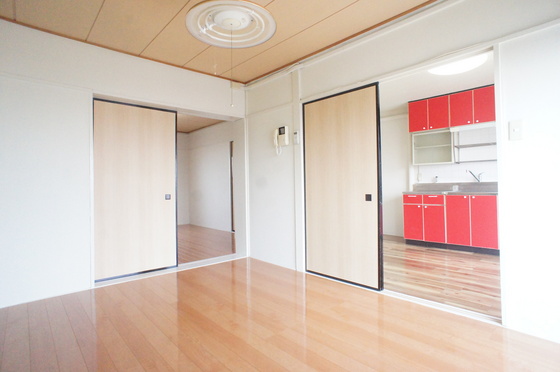 居室・リビング　リビング