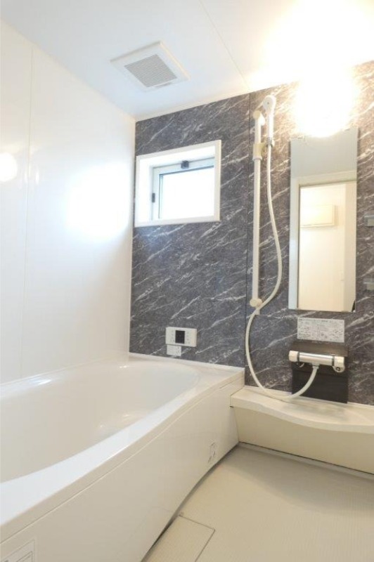 バス・シャワールーム　図面と現状に相違がある場合には現状を優先